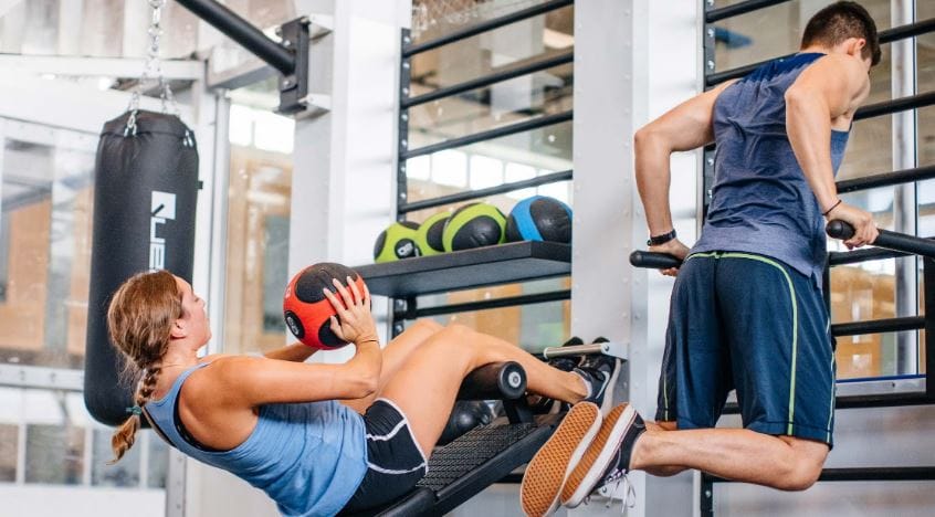 نکات ایمنی و احتیاطی در ورزش